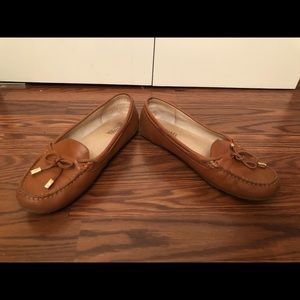 Michael kors flats